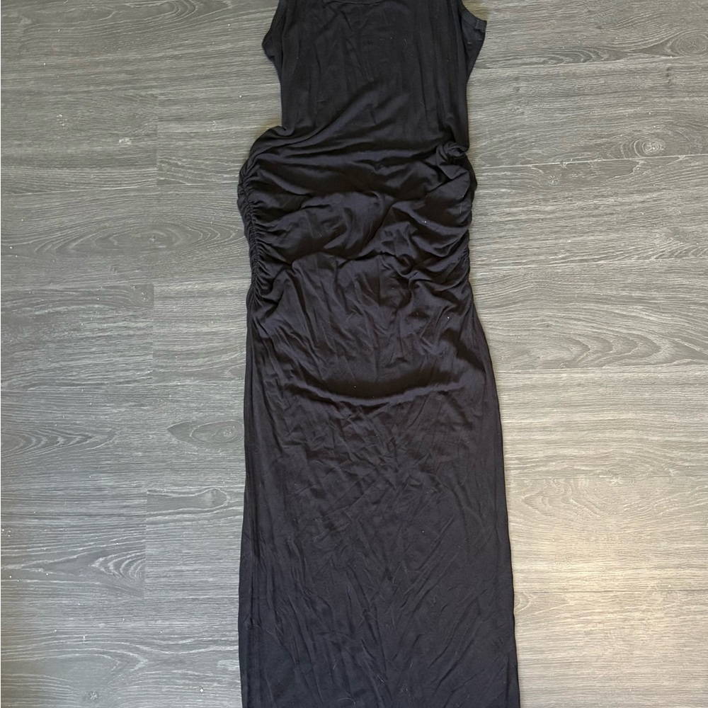 VENUS Black Ruched Maxi Dress